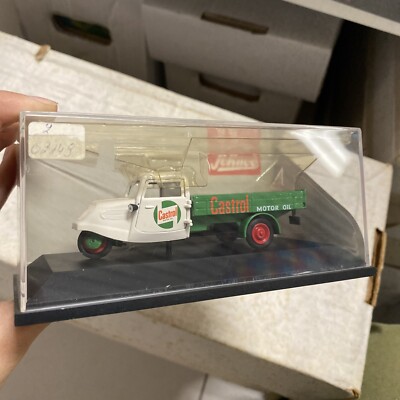 Die-Cast Schuco 81043 1:43 Tempo Hanseat Castrol Motor Oil (DA17-12R18/3)