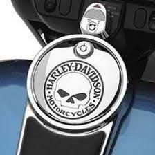 HARLEY NEW OEM Willie G Skull Console Fuel Door 08 + FLHX Touring