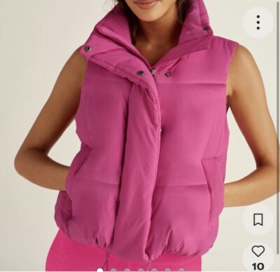 NEW Beyond Yoga Womens Pink Rose Pillow Bubble Vest Size SMALL