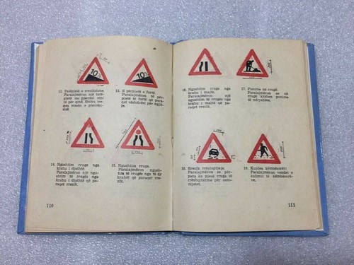 old 2 albanian small books-Enver Hoxha-communism time-KODI PENAL-KODI RRUGOR-RAR - Picture 16 of 20