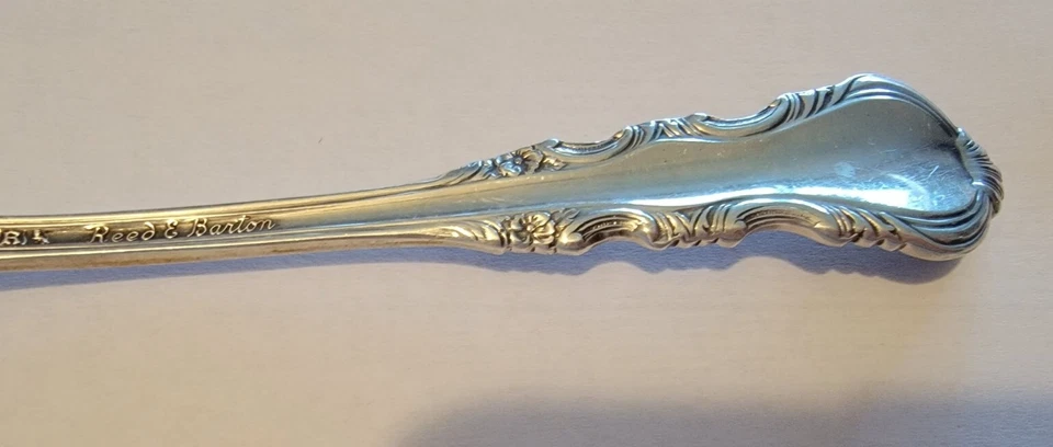 Столовые приборы из чистого серебра - вилка для салата из георгианской розы Reed And Barton 6 1/4 - Изображение 4 из 4