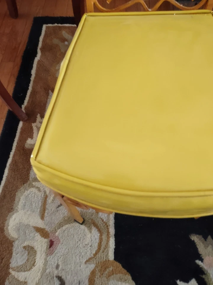 Hollywood Regency Ornate Chair Vanity Yellow 37" Vinyl - Image 3 of 4