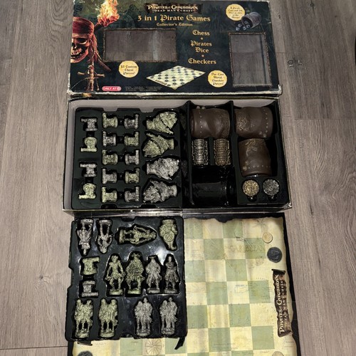 Pirates of the Caribbean Dead Man's Chest 3 Pirate Games Almost Complete EUC - Picture 4 of 5