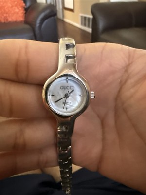 Gucci Swiss Made Quartz Women display picture 2