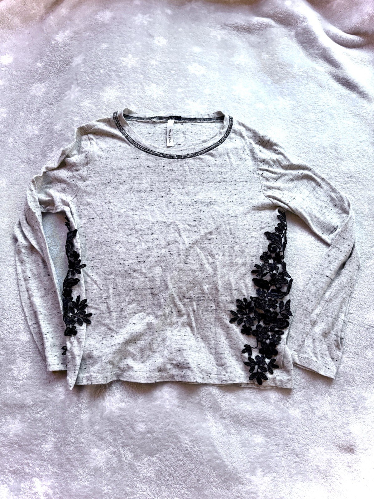 Long sleeve top from MIND CODE With Beautiful lac… - image 1