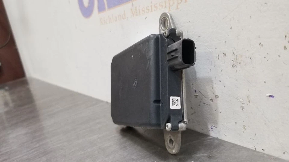 15 2015 LEXUS ES350 OEM punto ciego trasero radar conductor izquierdo 881620W280 Foto 3 de 4