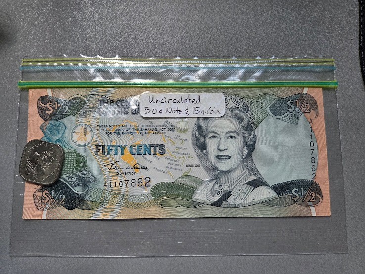 Bahamas 2001 50 Cents Note & 15 Cents Coin Set Queen Elizabeth II Uncirculated