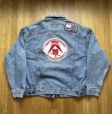Levi's Denim Jacket Patches Men L Blue Vintage 90s Made in USA 70507-4890