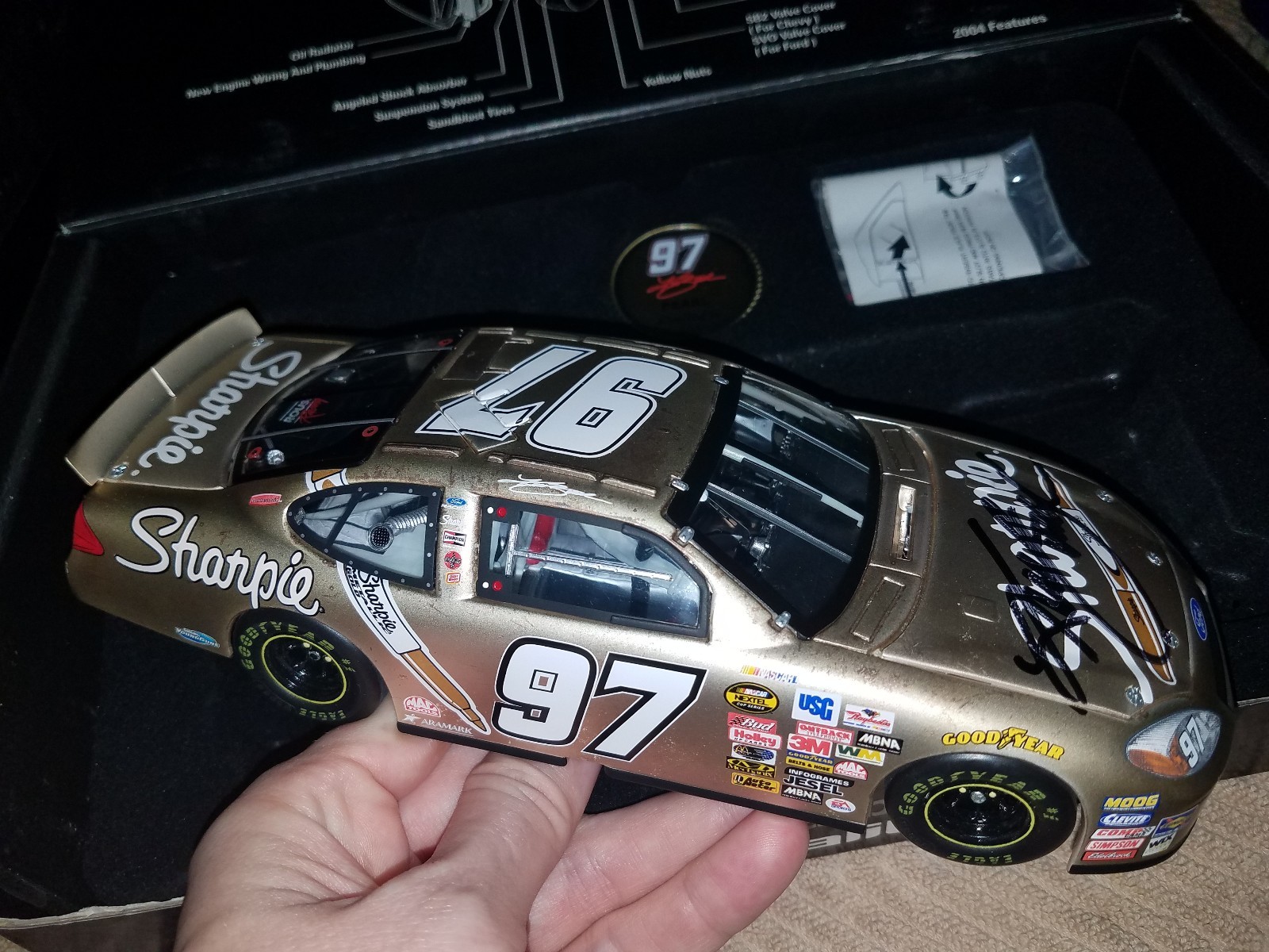 NASCAR Team Caliber 1/24 – Kurt Bush #97 Sharpie Superman – Ford Taurus 2004