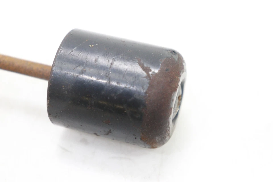 02-10 SUZUKI GZ250 OEM MANILLAR TAPAS PESOS Foto 4 de 4