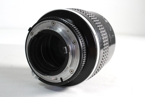 Near Mint Nikon Ai-s AIS Nikkor 105mm f/1.8 Tele MF Objektiv aus JAPAN - Bild 4 von 7