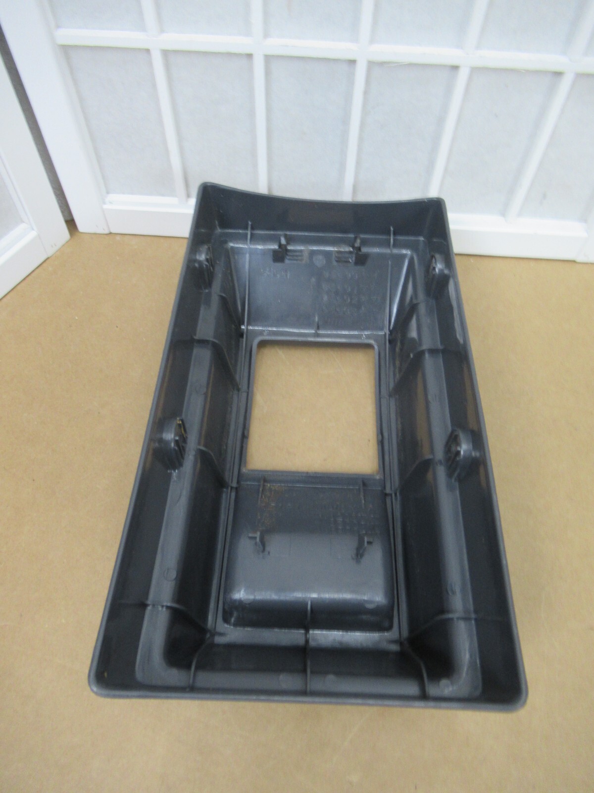 8697 Nissan D21 Pickup Truck Center Console Shifter Armrest Cup Drink