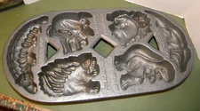 Vintage John Wright Cast Iron 1986 Dinosaur Cake Baking Pan Muffin Mold USA 