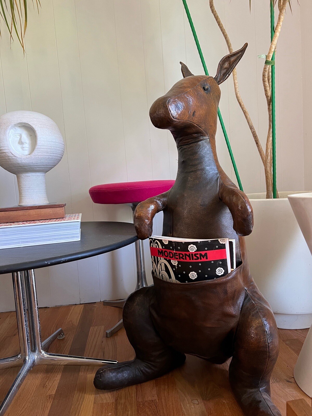 Dimitry Omersa Leather Kangaroo Magazine Holder Mid Century Modern-image