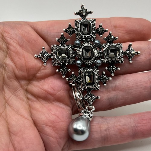 CROSS DANGLE BROOCH Pin Smokey Rhinestone Silver Costume Jewelry - Picture 2 of 6