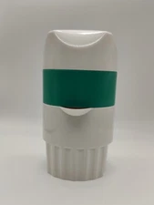 Fruit Juicer 2 in 1 Manual Citrus Squeezer with Strainer and Container