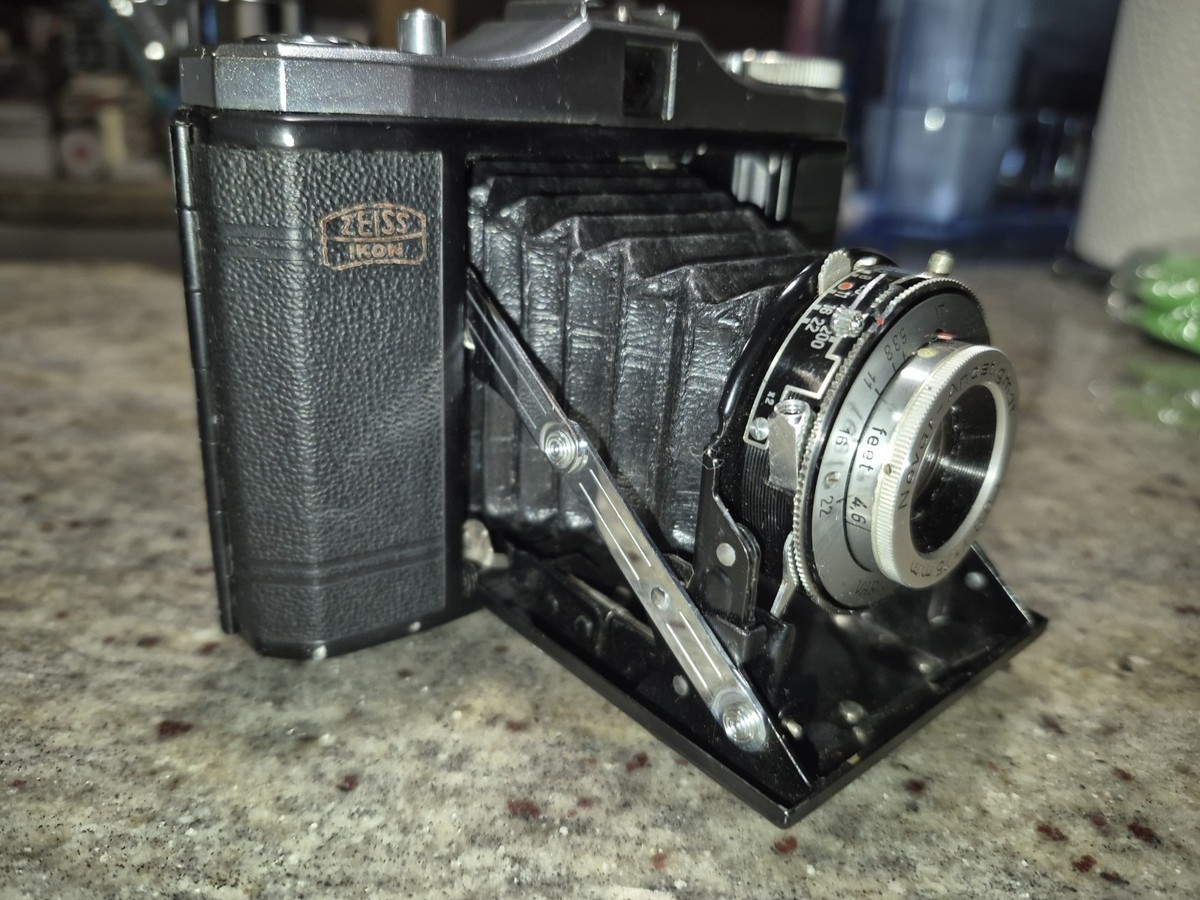 Vintage Zeiss Ikon Nettar Folding Camera – Novar-Anastigmat