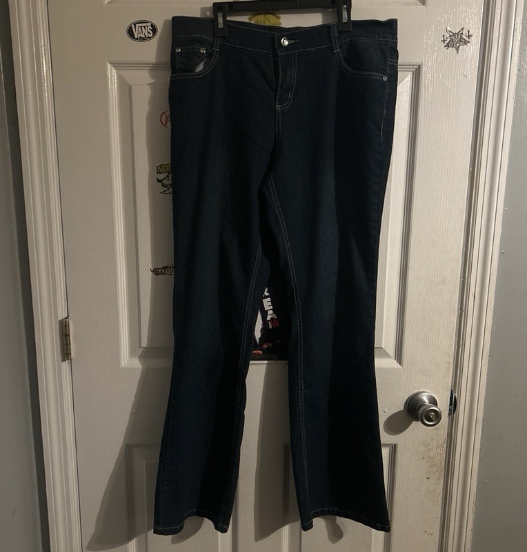 Chams Women's Bootcut Jeans 32x30 Dark Wash Blue Denim Embroidered Pockets Y2K