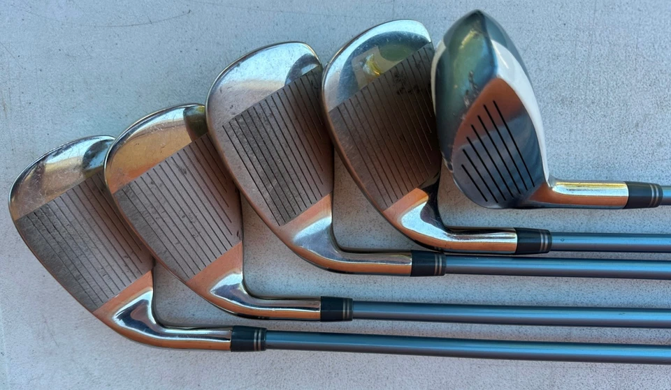Lynx Regalia iron set 4-9, Driver, 3,5,7FW, Putter. Ladies flex. Graphite. RH - Image 4 of 4