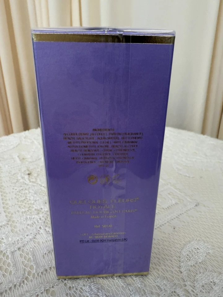 Houbigant Quelques Fleurs Royale EDP Spray 50 ml (Difícil de encontrar) Foto 2 de 3