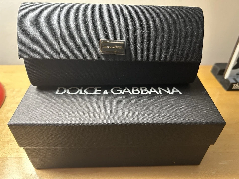 NUEVO DOLCE & GABBANA GAFAS DE SOL DORADAS NEGRAS SOLO ESTUCHE Foto 2 de 4