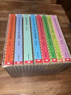 LITTLE HOUSE ON THE PRAIRIE BOXED SET 1994 LAURA INGALLS WILDER 0-590-20632 READ