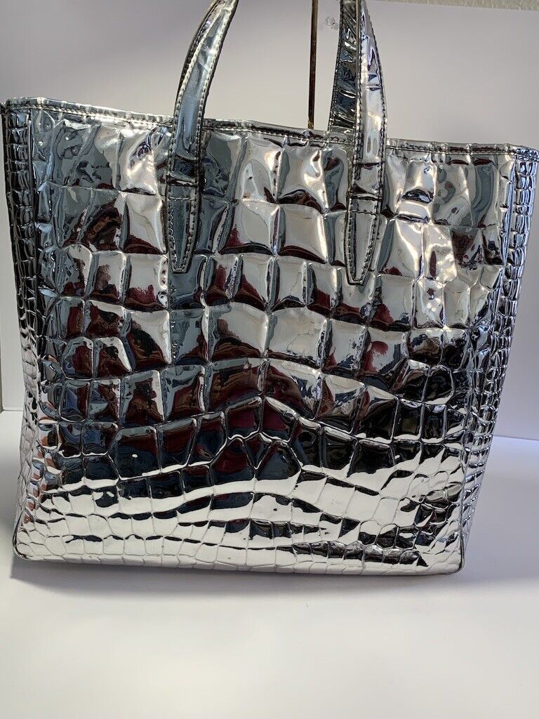 YSL YVES SAINT LAURENT Silver Crocodile Embossed Patent YSL YVES SAINT LAURENT Silver Crocodile Embossed Patent