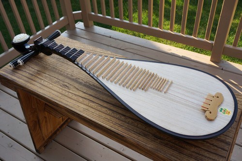 DUNHUANG Pipa, Chinese Lute - Professional Rosewood Pipa With Case - 敦煌專業花梨木琵琶 - Picture 5 of 10