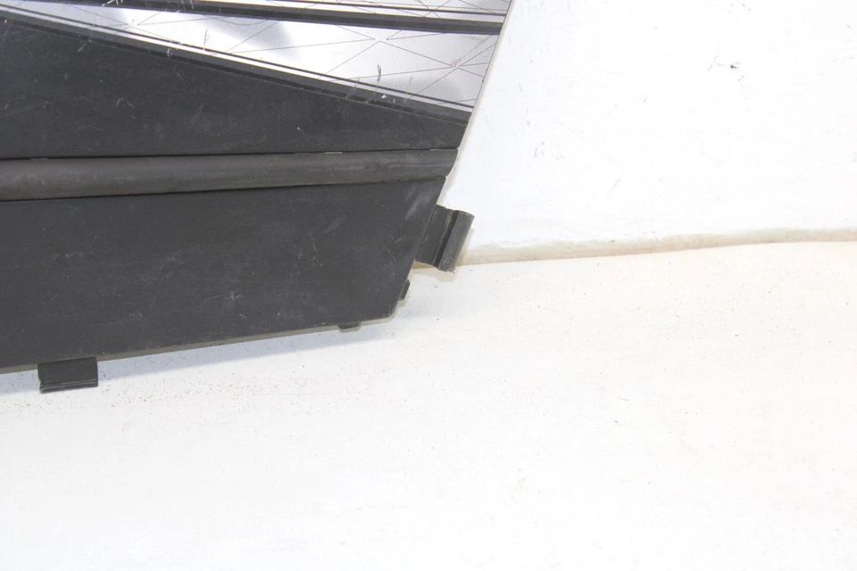 Panel lateral derecho 10 Polaris Turbo Lx OEM 2633986-070 SP179 Foto 4 de 4