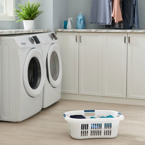 Rubbermaid 2.1 Bushel Large Hip-Hugger Portable Plastic Laundry Basket, White - Picture 6 of 8