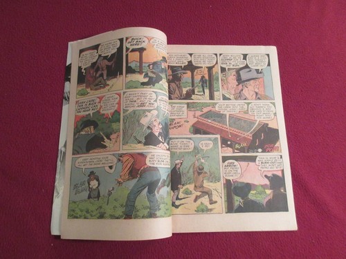 (2) 1968 1st Issues " HIGH CHAPARRAL " COMICS INCLUDING RARE PHOTO BACK COVER - Picture 6 of 18