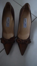 Ein sehr schöner Pumps von Jimmy Choo Gr.38,...