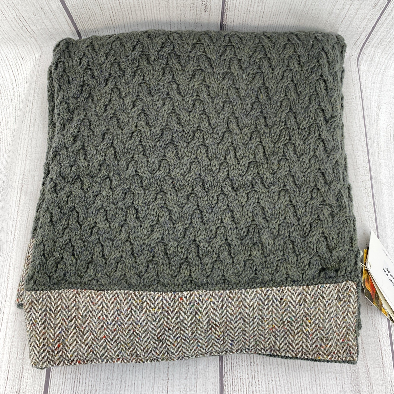 40x60 Dark Green 100% Merino Wool Ireland Cable Knit
