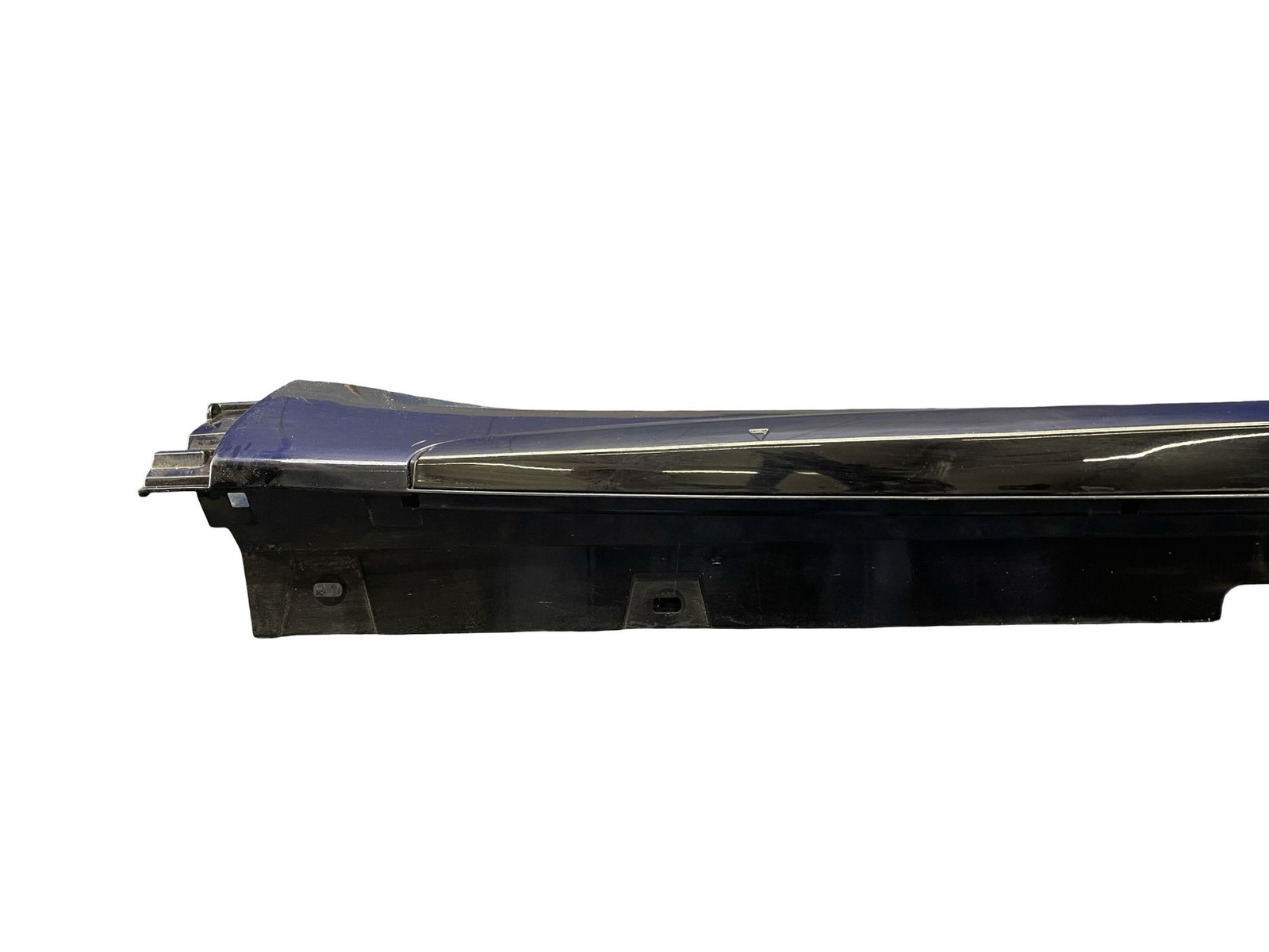2023-2026 MASERATI GRECALE M182 OEM RIGHT SIDE SKIRT ROCKER PANEL MOLDING