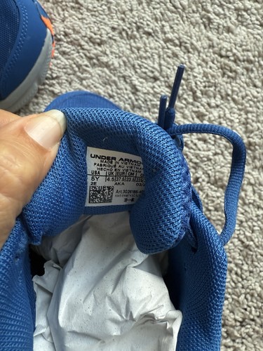 New Under Armour Boys 5Y orange blue Athletic Shoes Play School - Picture 5 of 7
