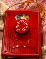 Vintage 1967 Fisher Price Music Box Pocket Radio #759 Red WORKS Made in USA