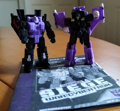 Visper  Storm Cloud Transformers Siege Micromasters  Spyblade Air Strike Whisper