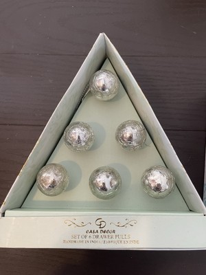 Casa Decor Drawer Pulls Set of 6 Artistic Handmade Crackled Glass silver New