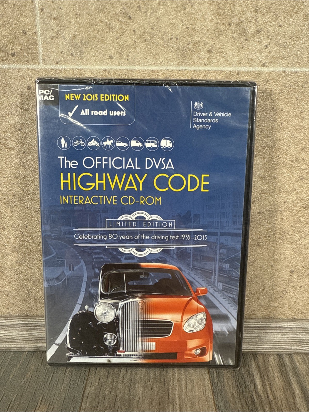 The official DVSA highway code Interactive Cd-Rom LIMITED Edition Brand New