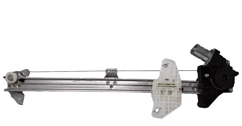 Regulador Ventana Delantero Suzuki VITARA BREZZA 1ª GENERACIÓN - 83401M82P21 Foto 2 de 4