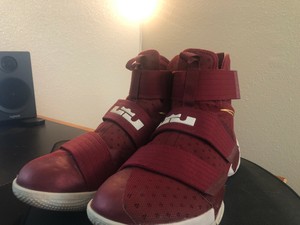 lebron soldier 10 red