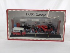 Set 2 veicoli abbinati nuovi con scatola 2002 attrezzi a scatto anni 50 garage display 1:24
