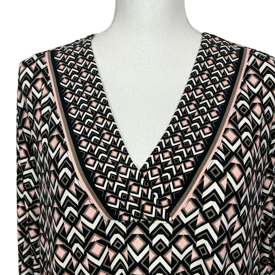 Jones New York Women’s Pullover Top Sz 3X Multi Color Geometric Print V-Neck - Image 3 of 4