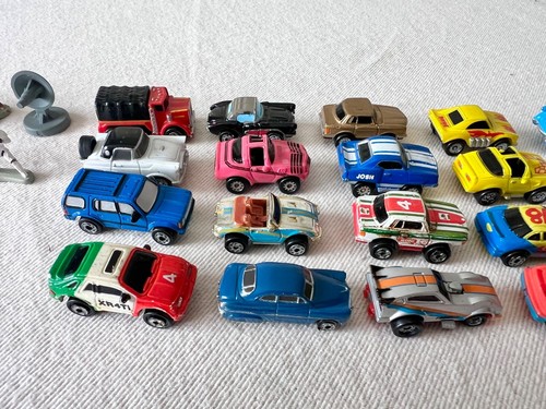 Lotto Playset Micro Macchine Galoob vintage anni 80-90 con auto e accessori - Foto 3 di 24