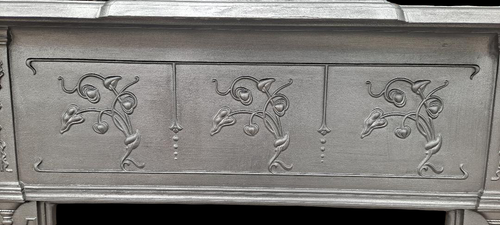 VICTORIAN CAST IRON FIREPLACE SURROUND........IDEAL FOR WOODBURNER OR STOVE - Picture 9 of 13