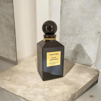 Tom Ford Japanische Pflaume 250ml Eau de Parfum
