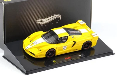 1:43 Hot Wheels Elite Ferrari FXX #22 Jaune/ Blanc Rayure N5612 - Photo 1/3
