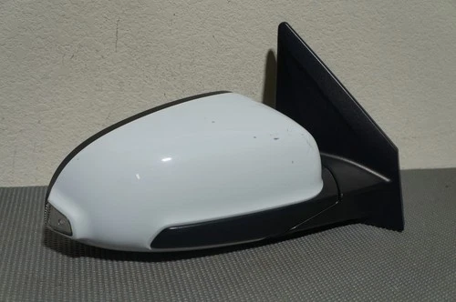 2018-2021 HYUNDAI KONA OEM PASSENGER SIDE POWER SIDE MIRROR BLIND SPOT WHITE
