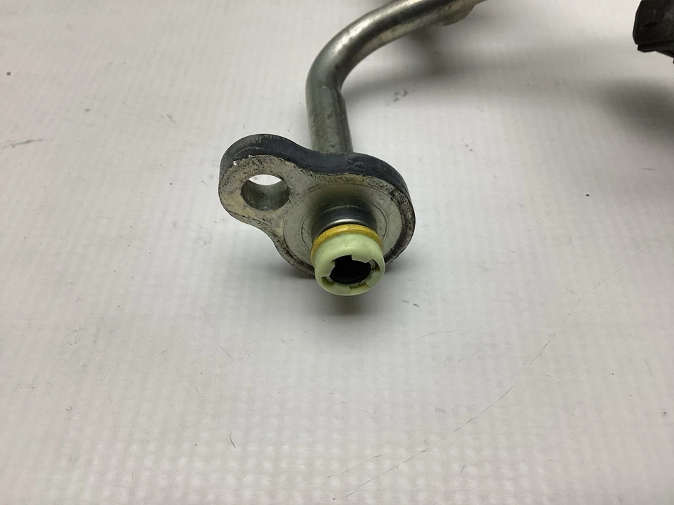 Tubo de manguera de aire acondicionado Volvo C30 S40 2008-2013 08 09 10 30754019 OEM Foto 2 de 4