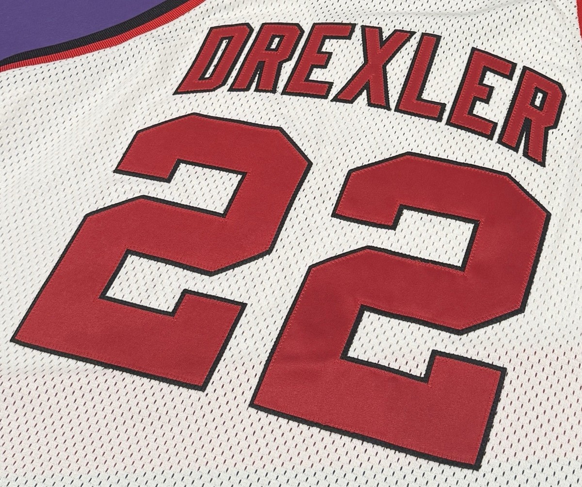 Authentic Clyde Drexler #22 Mitchell Ness 91-92 Portland